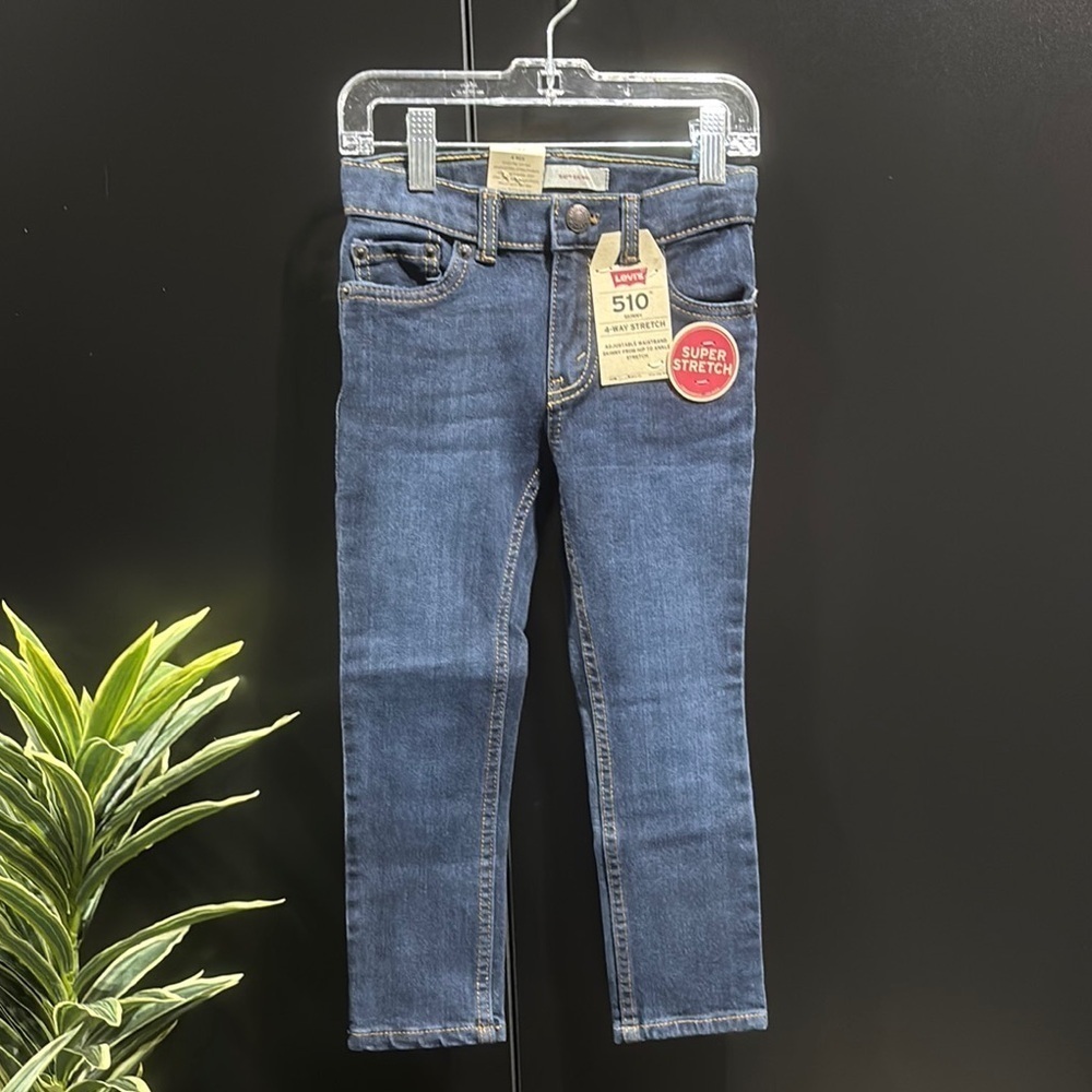 Levi’s 510 Skinny, 4-way stretch, adjustable waistband, dark blue